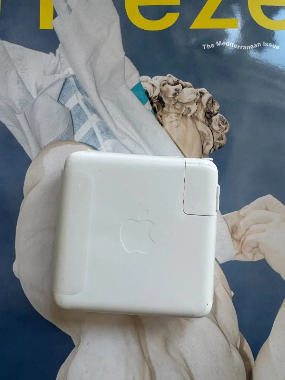 Apple mac Charger USB C NEW